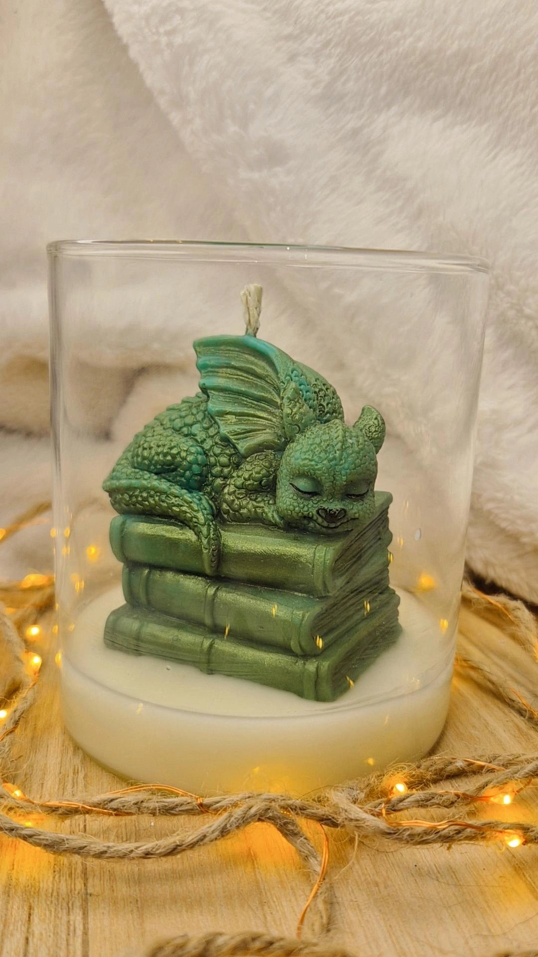 Kleiner Drache im Glas