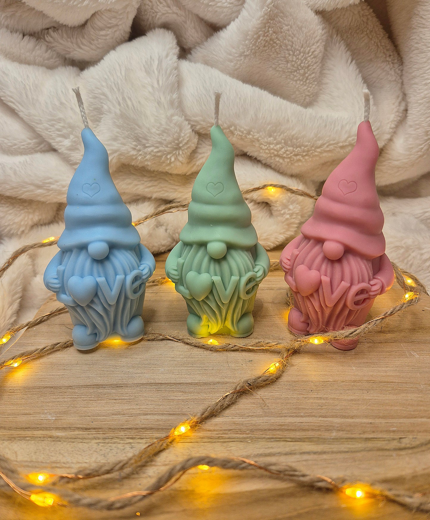 Wichtelkerze „Love“ – Ein Hauch von Herzmagie