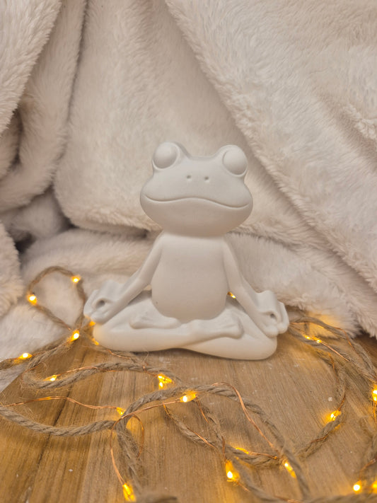 Meditierender Frosch in Lotuspose – Yoga- und Wellness-Dekoration