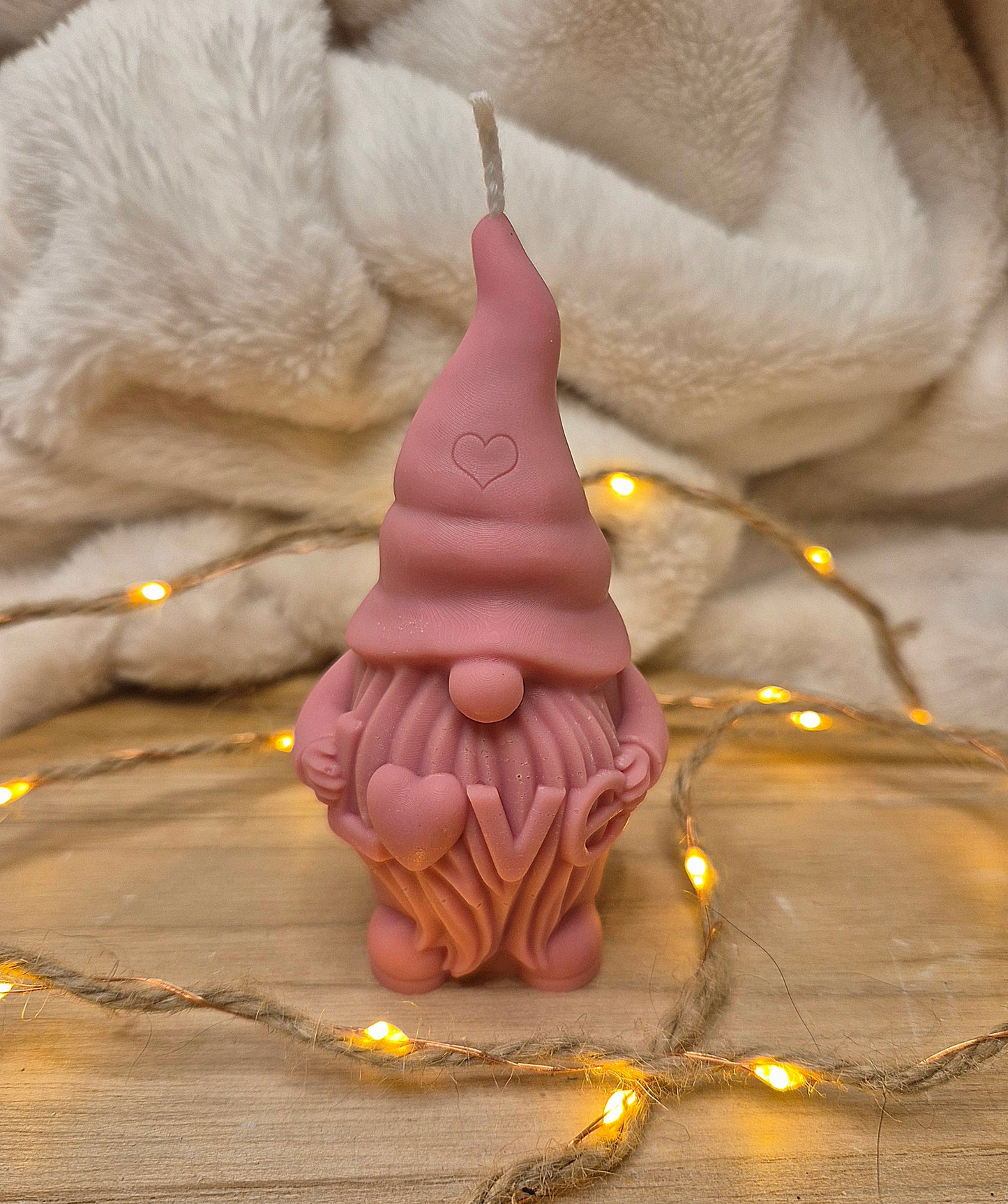 Wichtelkerze „Love“ – Ein Hauch von Herzmagie