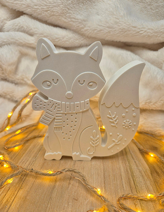 Dekofigur „Winterfuchs“ – Natürlich, niedlich & gemütlich