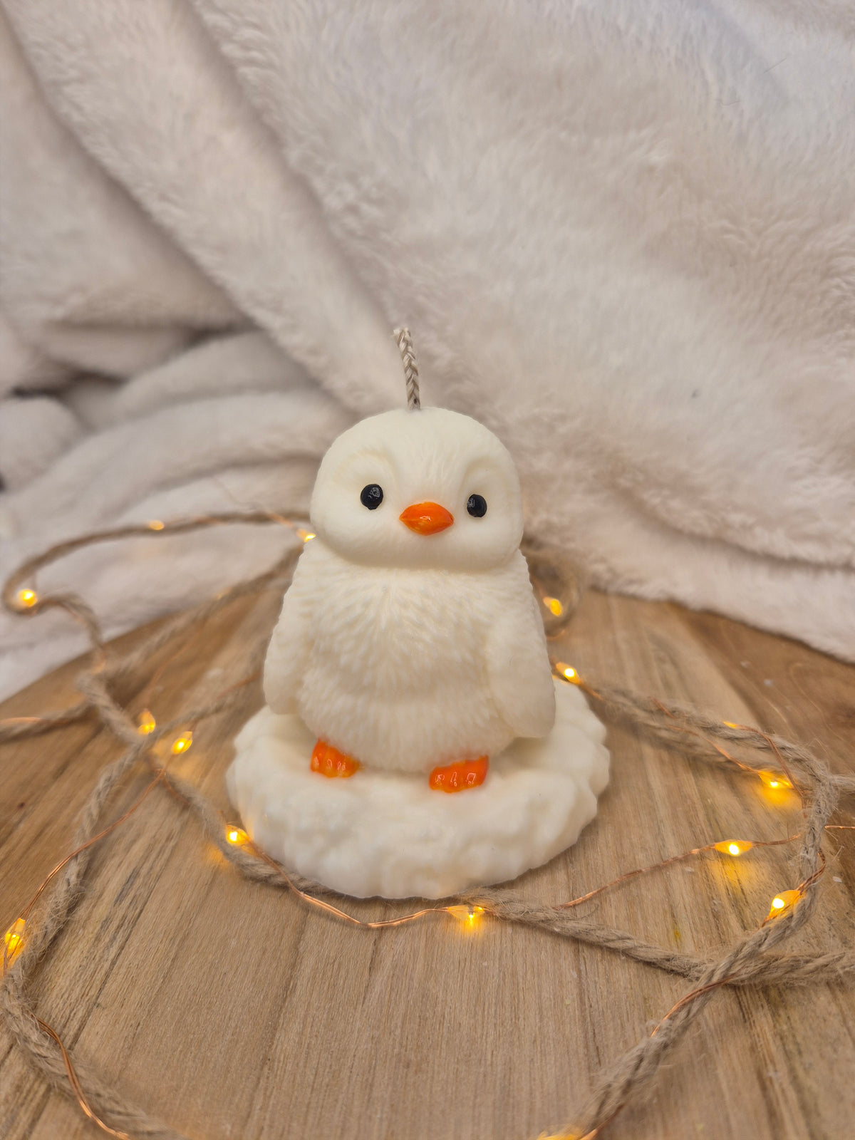 Schneeflöckchen – niedliche Pinguin-Kerze