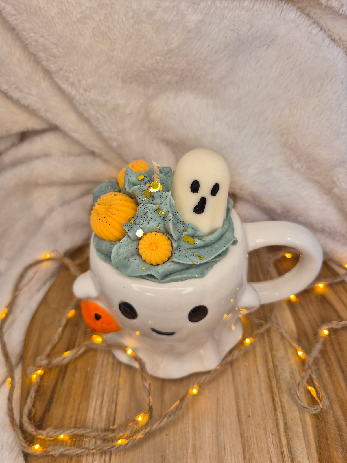 Little Boo – Halloween-Kerze in der Geistertasse 👻🎃